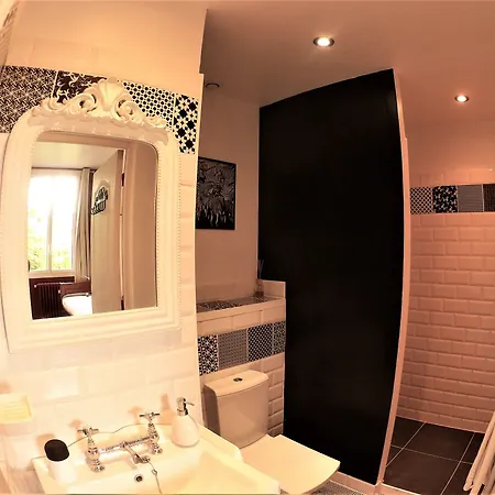 La Villa-carcassonne Bed & Breakfast *