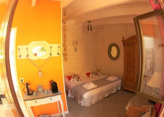 La Villa-carcassonne Alojamento de Acomodação e Pequeno-almoço *